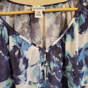 Motherhood Maternity Sheer Floral Blouse size M